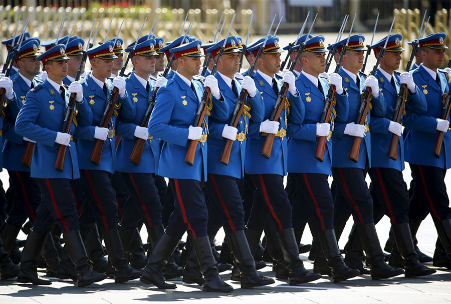 Foreign troops attend V-Day parade