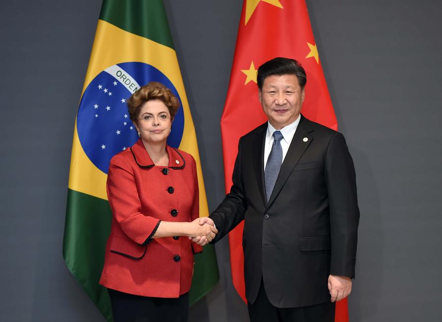 In pictures: Chinese president attends Paris climate talks