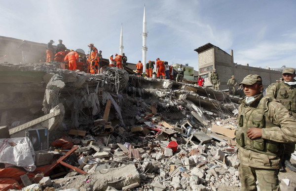 Turkey quake death toll exceeds 260