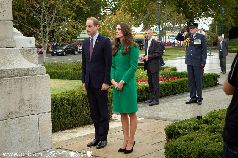 Prince William, Kate visit war memorial in NZ