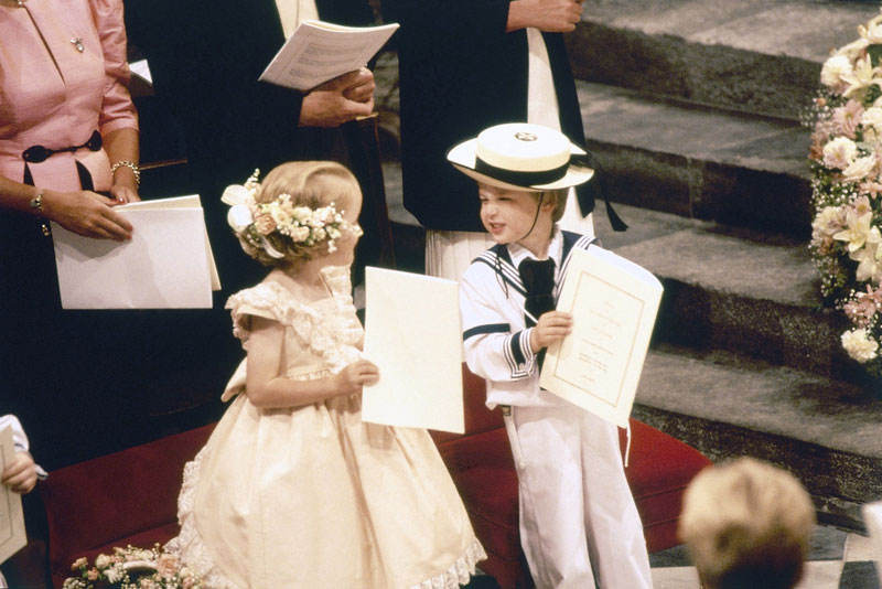 Childhood photos of Prince William and Kate