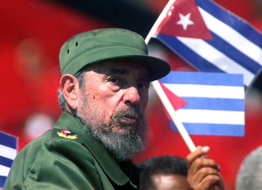 Cuban revolutionary leader Fidel Castro dies at 90