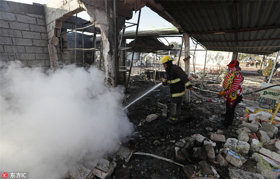 Mexico fireworks market blast kills at least 27, hurts scores