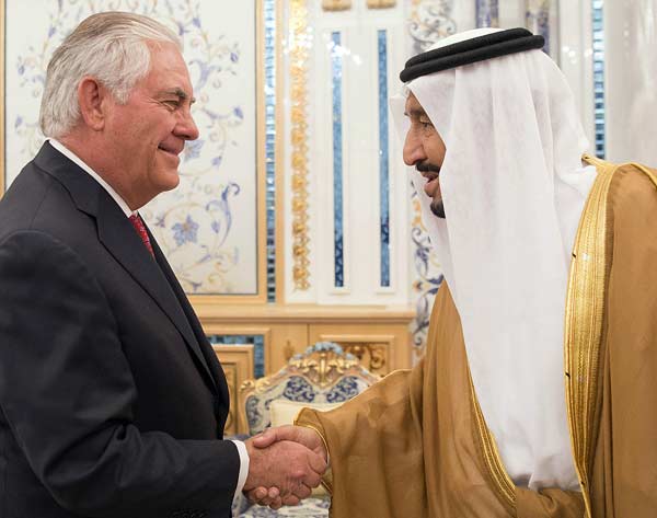 US Secretary of State meets Saudi King to discuss Qatar crisis