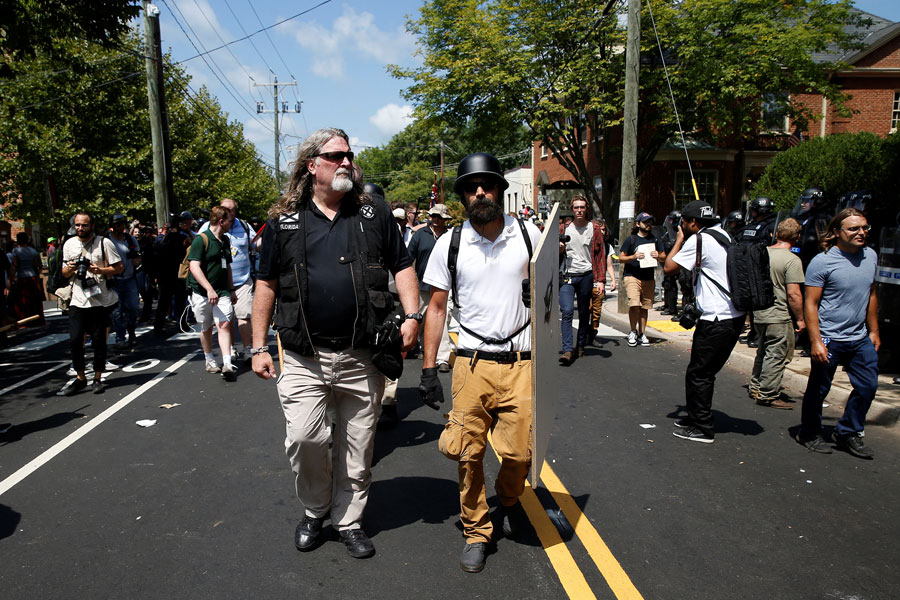 Hundreds rally around US against white supremacists