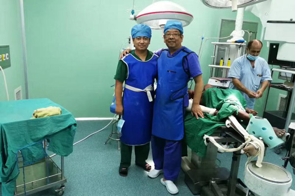 Harbin doctor saves life on National Day in Mauritania