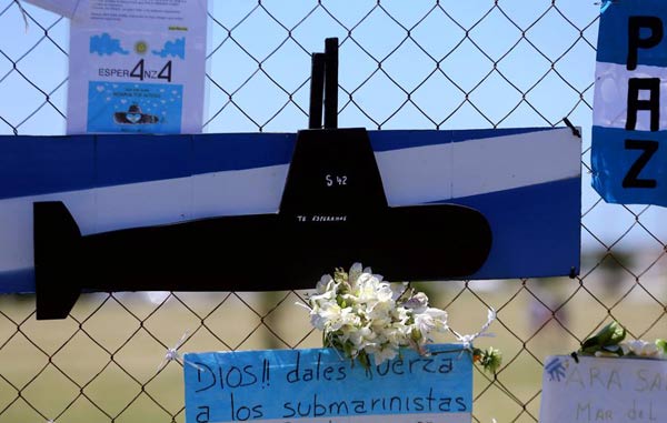 Search for Argentine submarine continues unabated, say officials