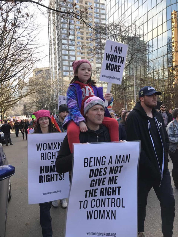 Women marchers pour down streets of Washington