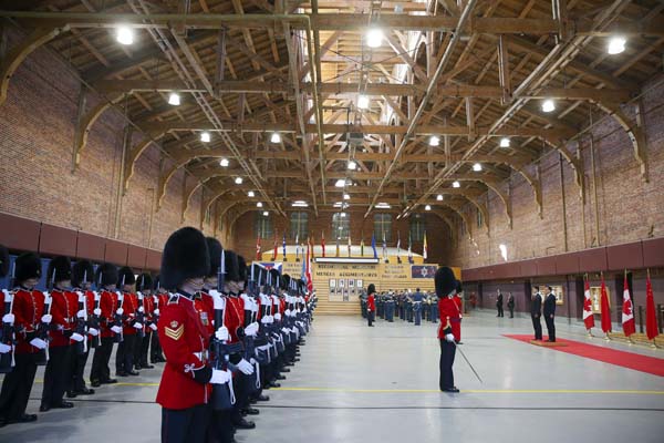 Canadian PM holds a welcoming ceremony for Premier Li